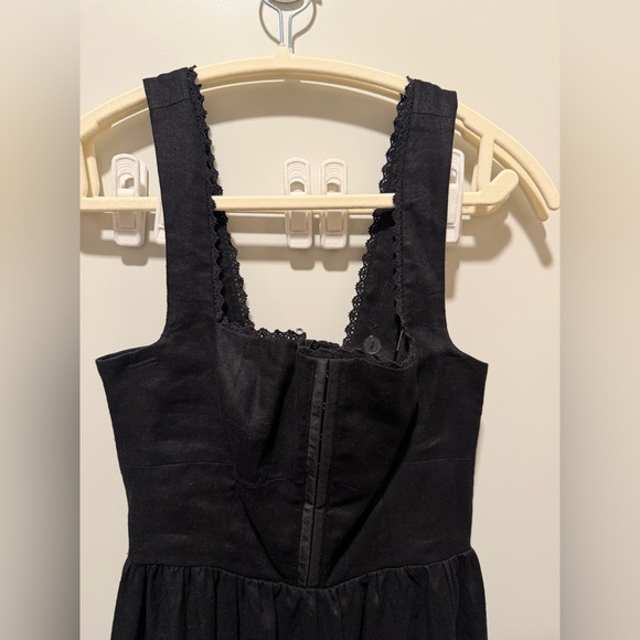 NWT Reformation Tagliatelle Linen Dress in Black - Picture 7 of 13